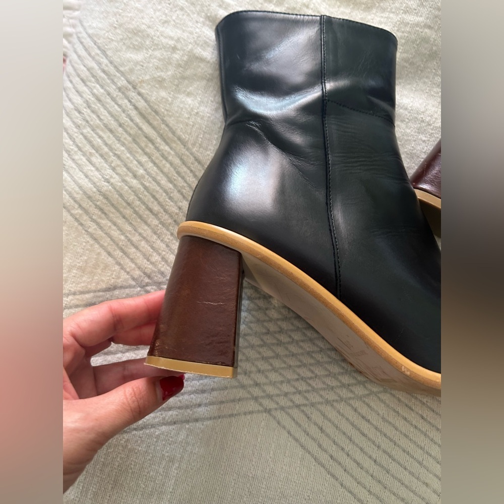 ALOHAS West Vintage Black Leather Ankle Boots in 39 - Picture 8 of 17